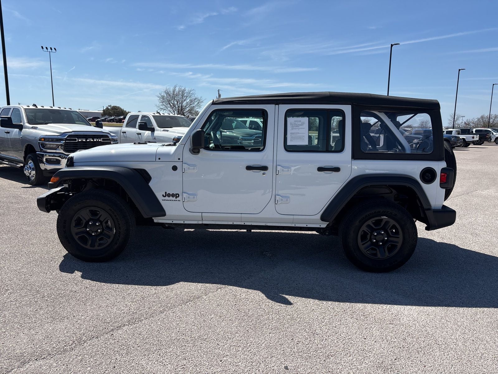 jeep wrangler 4-door 2025 1C4PJXDG3SW518731 image jeep wrangler 4-door 2025 1C4PJXDG3SW518731 image